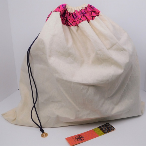 Tory Burch Robinson Dome Satchel (12124) - Picture 7 of 7